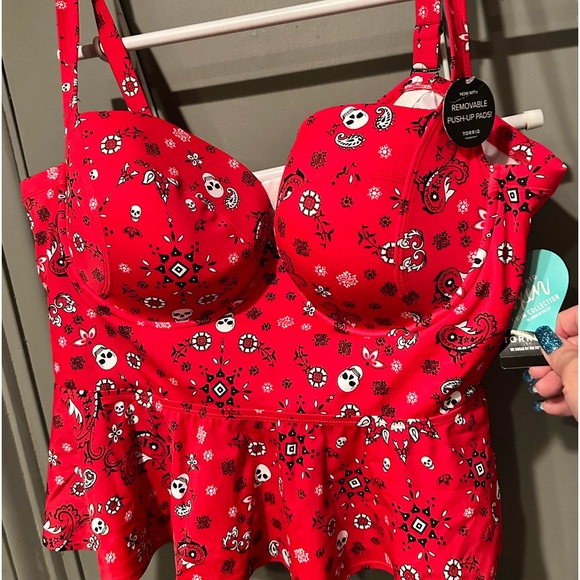 NWT TANKINI Torrid Vixen swim collection 🦋 - Picture 1 of 11